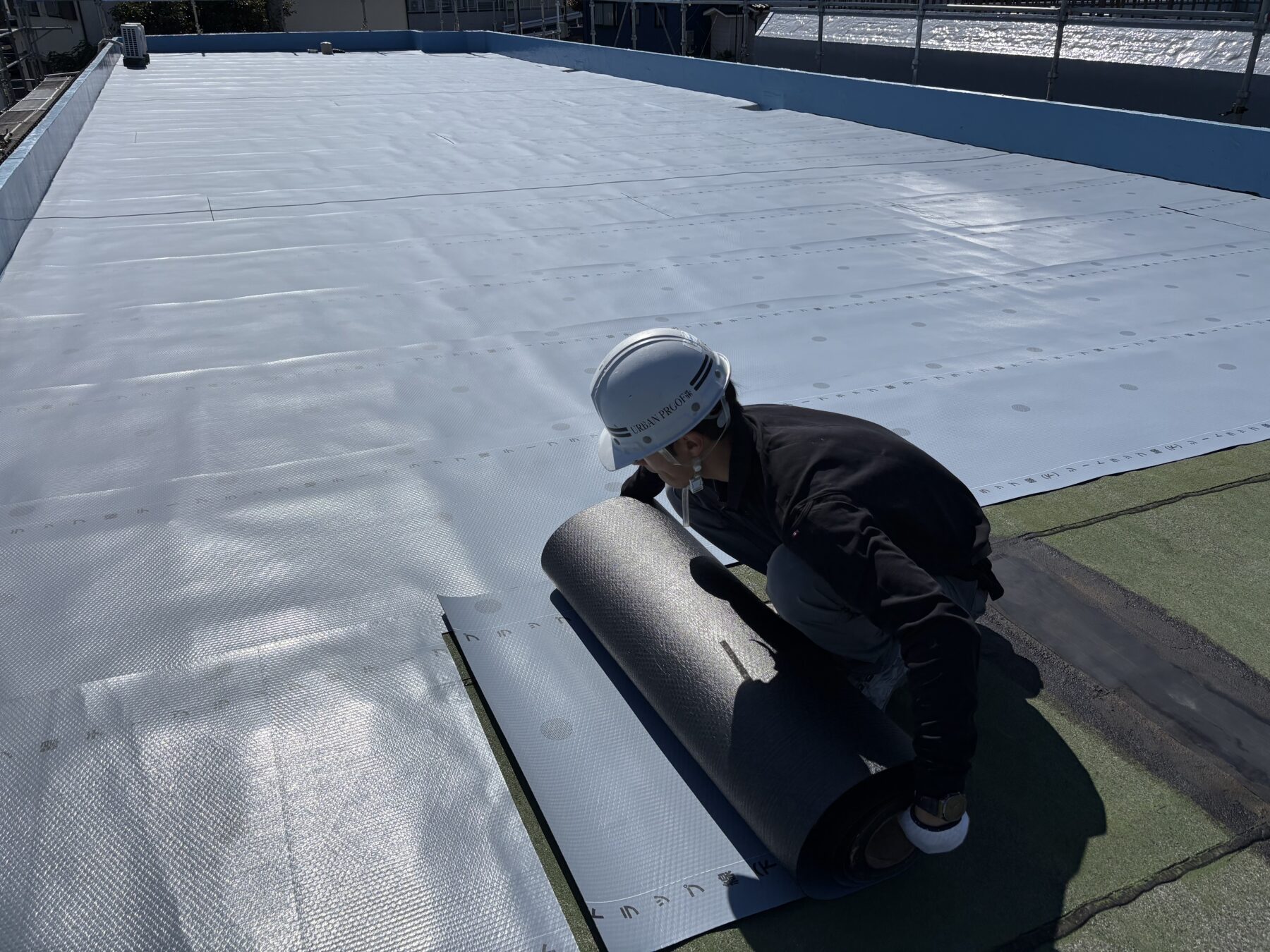 川崎市 Mマンション 屋上防水 ウレタン塗膜 機械固定工法