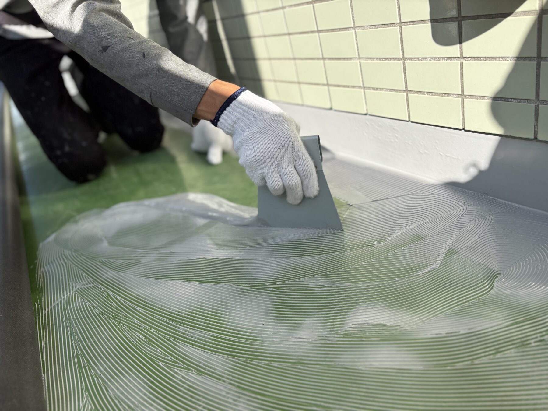 川崎市 Dハイツ 共用廊下 長尺シート工事